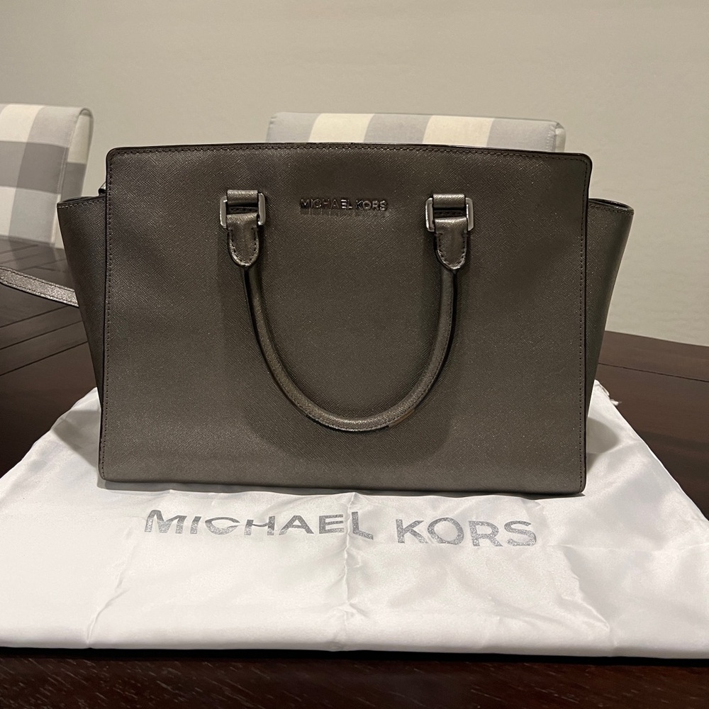 Michael Kors Large Selma Nickel